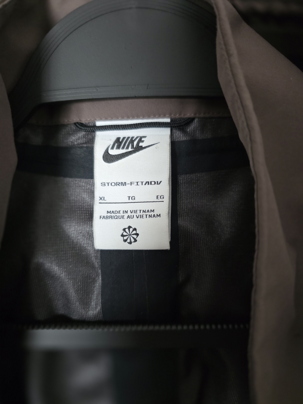 Nike Men's Hooded Rain Jacket in Taupe Brown - Picture 5 of 7